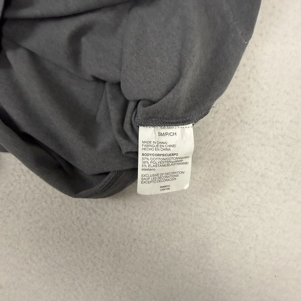 Under Armour Project Rock Iron Paradise Shirt‎ Mens Small Gray Long Sleeve